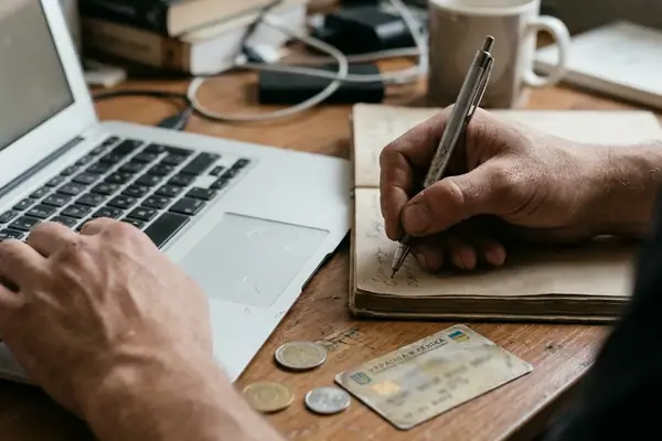 Чи потрібен PayPal українському фрилансеру у 2026: чесна думка